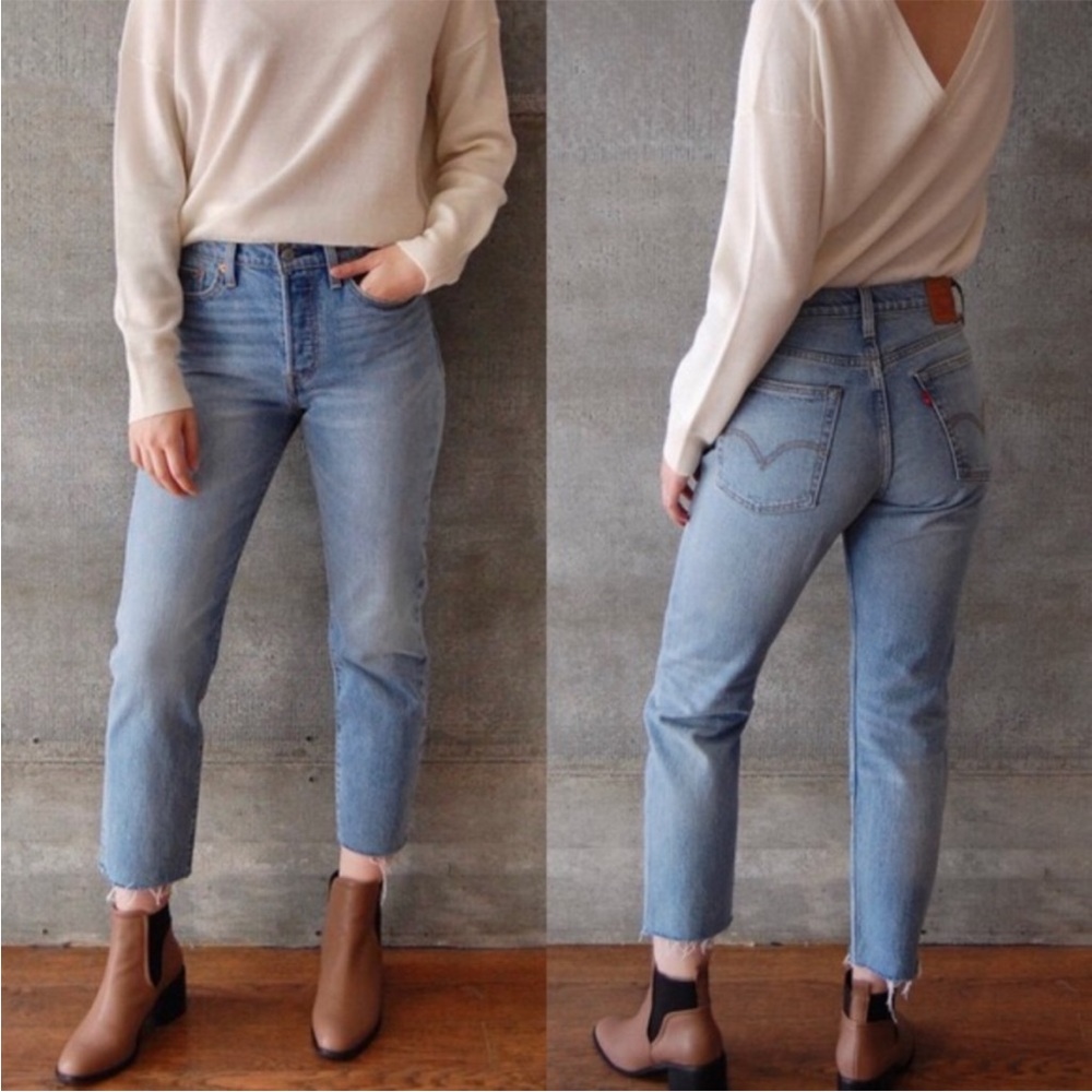 Levi’s Light Wash Wedgie Straight Jean 26